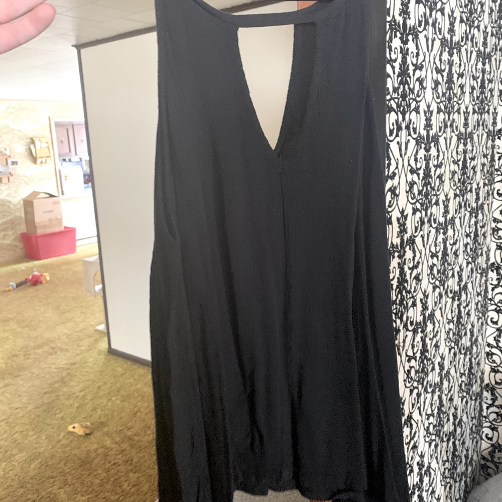 Off shoulder black shirt for going out.